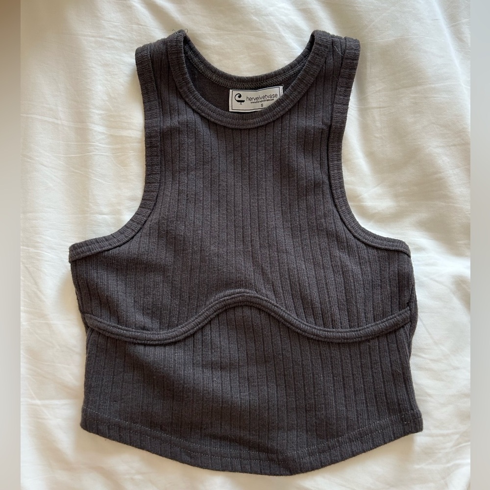 Her velvet vase crop top in S